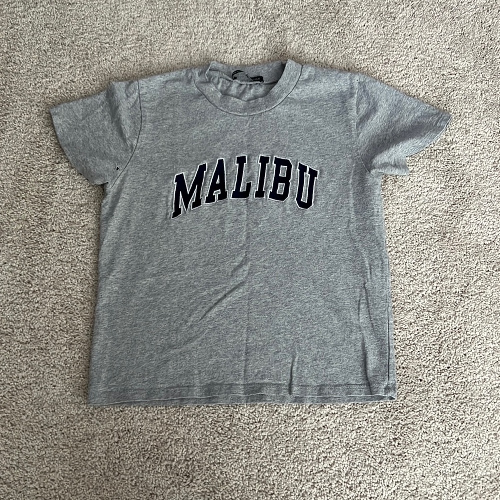 Malibu Brandy Melville tee
